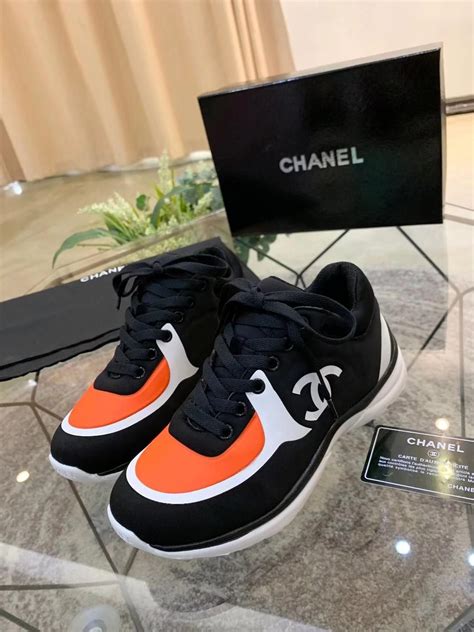 chanel men trainer